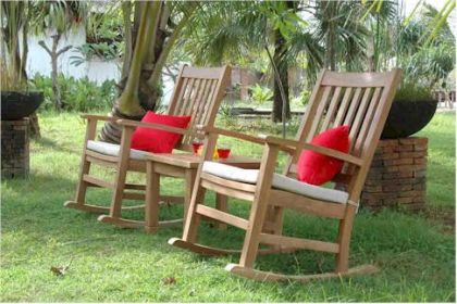 Palm Beach Rocking Chairs 3-Pieces set